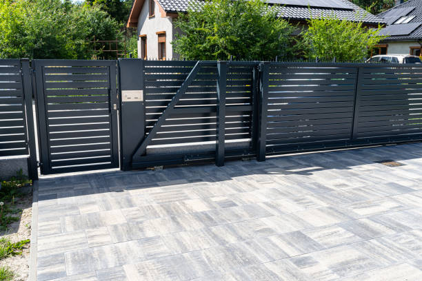 Best Driveway Paving Contractor  in Covgton, IN